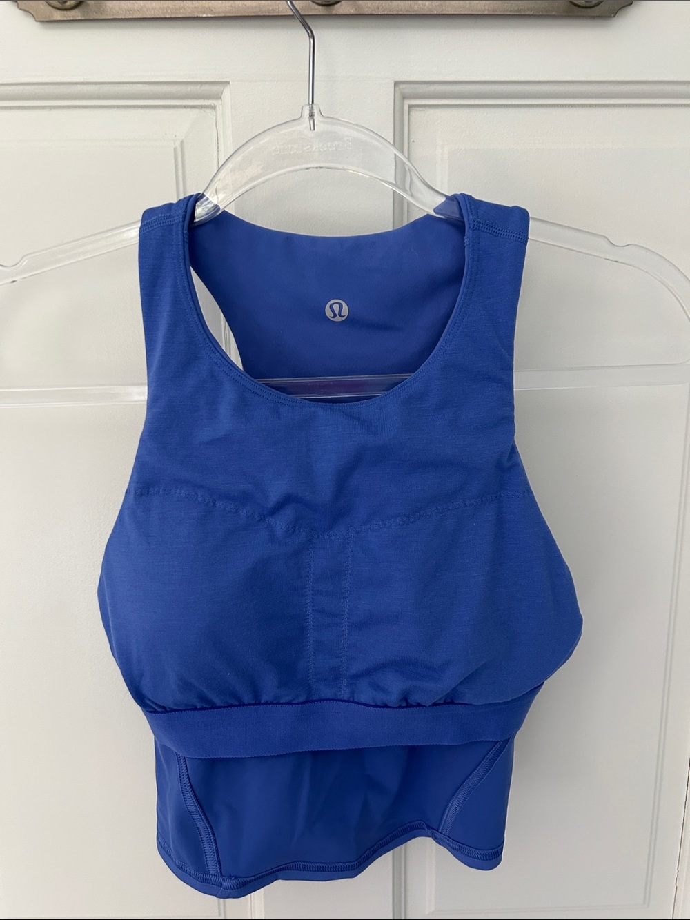 Lululemon like new Blue top